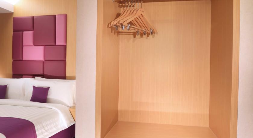 Quest Hotel Darmo - Surabaya by ASTON Exterior foto