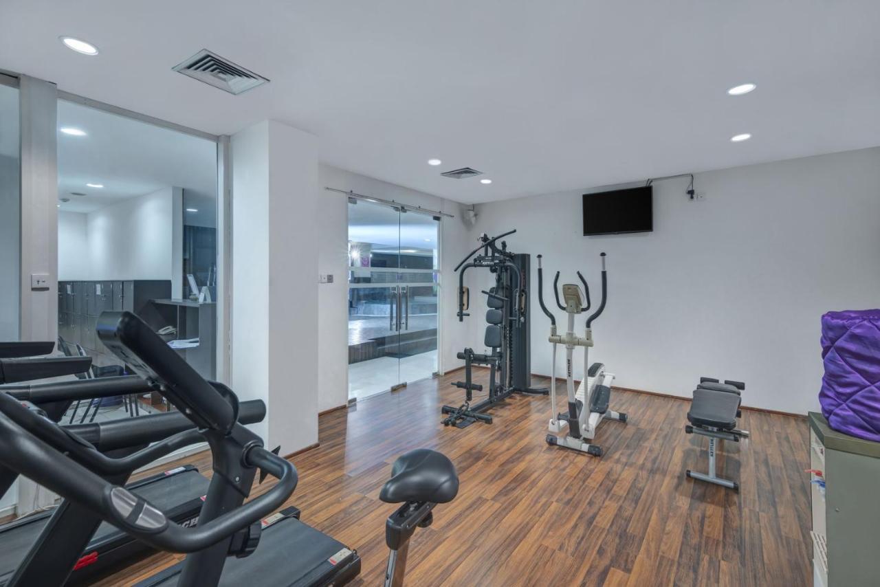 Quest Hotel Darmo - Surabaya by ASTON Exterior foto